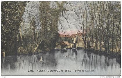 CPA Nogent-le-Rotrou - Bords de L'Huisne