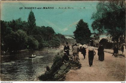 CPA NOGENT-sur-MARNE Bords de Marne (65672)