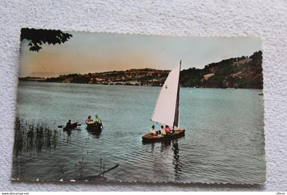 Cpsm, lac de Paladru, Charavines, voilier sur le lac, Isère 38