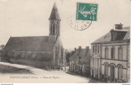 61 - PERVENCHERES -  Place de l'Eglise