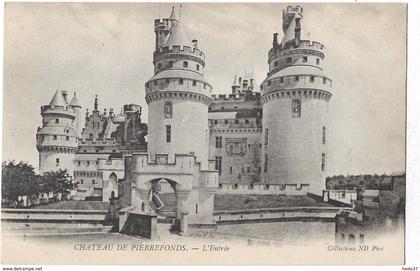 Château de Pierrefonds - L'Entrée