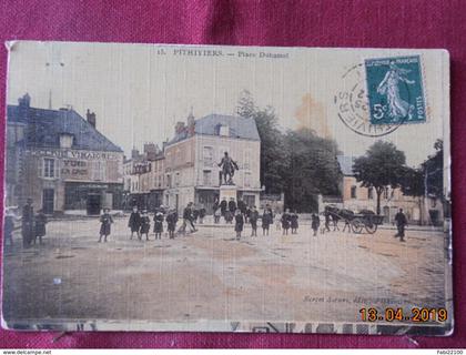 CPA - Pithiviers - Carte toilée - Place Duhamel