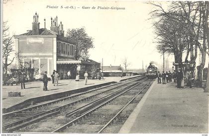 CPA Gare de Plaisir Grignon