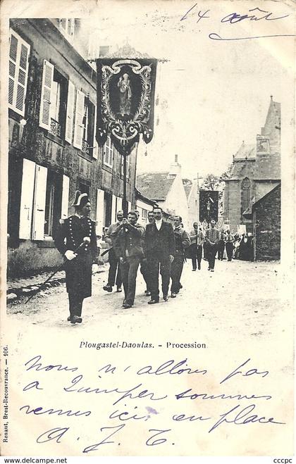 CPA Plougastel Daoulas Procession