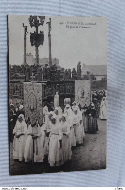 Plougastel Daoulas, un jour de procession, Finistère 29