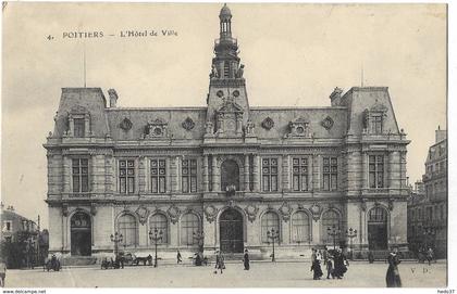 Poitiers - L'Hôtel de Ville