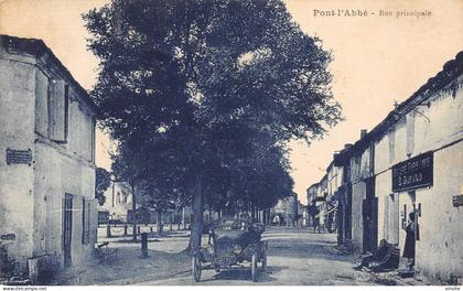 PIE-23-GOLL. 7308 : PONT-L'ABBE-D'ARNOULT. AUTOMOBILE