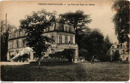 CPA Piscop-PONTcelles - La Parc du Clos de Cedre (380408)