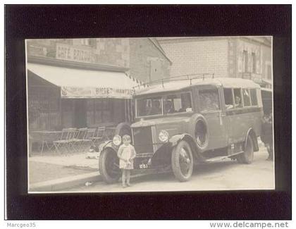 50 pontorson carte photo de l'autocar brizou devant le café brizou tel. 56 ,  car berliet , rare