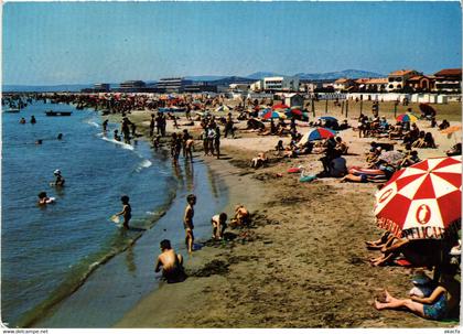 CPM Port La Nouvelle La Plage et le boulevard Front de Mer FRANCE (1013556)