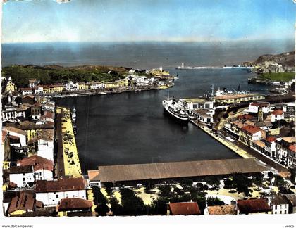 Carte Postale ancienne de PORT VENDRES