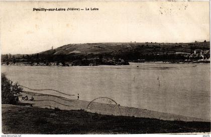 CPA POUILLY-sur-LOIRE - La Loire (255212)