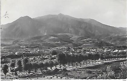 CPSM Prades Vue Générale et Massif du Canigou