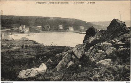 CPA TRÉGASTEL-PRIMEL - La Falaise - Le Port (143851)