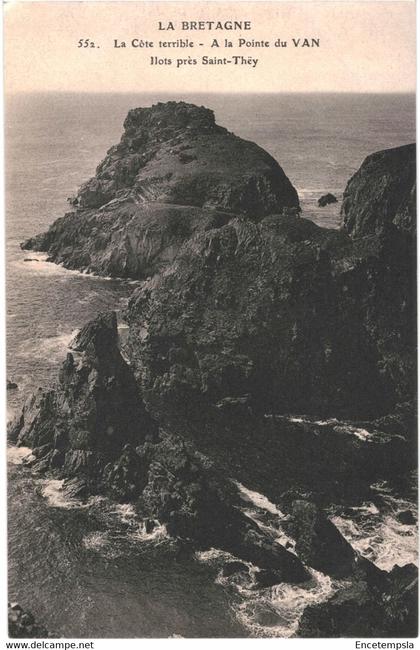 CPA-Carte Postale France  Cléden-Cap-Sizun Pointe du Van Ilot près de Saint Thëy VM56009