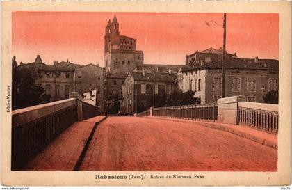 CPA Rabastens Entree du Nouveau Pont FRANCE (1016436)