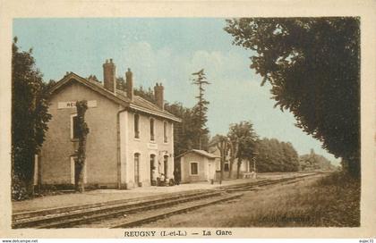 Dép 37 - Chemins de fer - Gares - Reugny - La gare - état