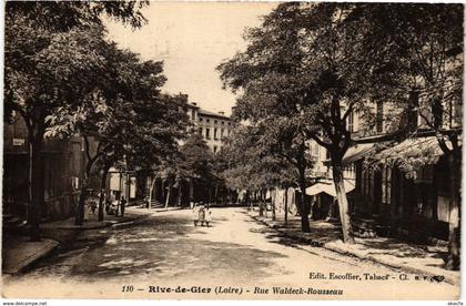 CPA Rive de Gier- Rue Waldeck Rousseau FRANCE (907188)