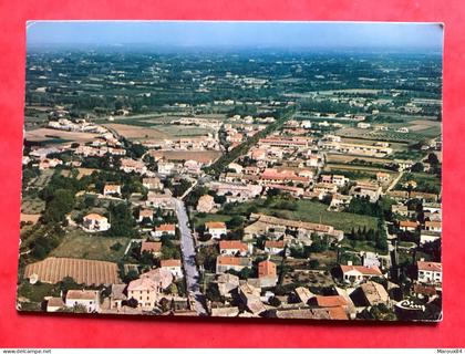 84/ cpsm robion vue generale aerienne