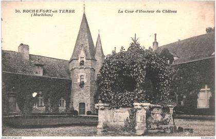 CPA Carte postale France  Rochefort en Terre  Cour d'honneur du Château  VM65320