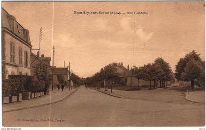 Carte Postale Ancienne de ROMILLY SUR SEINE-rue Gambetta