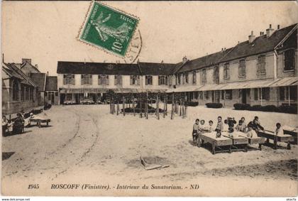 CPA ROSCOFF - Intérieur du Sanatorium (143976)