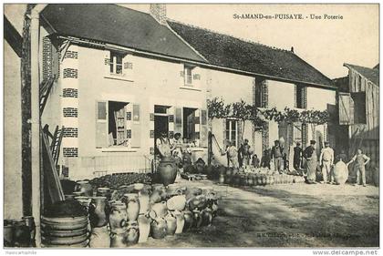 Saint amand en puisaye : une poterie