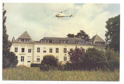 41 // SAINT AMAND LONGPRE, Chateau l'Ambloy, CPM / HELICOPTERE