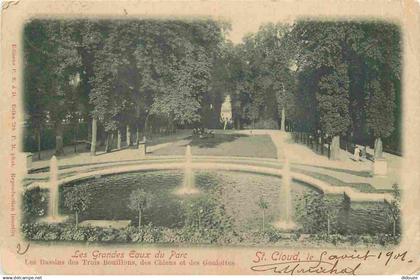 92 - Saint Cloud - Parc de Saint Cloud - Les grandes eaux - Précurseur - CPA - Oblitération ronde de 1901 - Etat pli vis