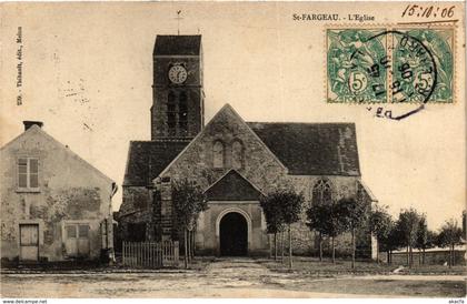 CPA Saint-Fargeau - L'Eglise FRANCE (960798)