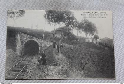 Saint Germain Laval, entrée du tunnel du chemin de fer, Loire 42