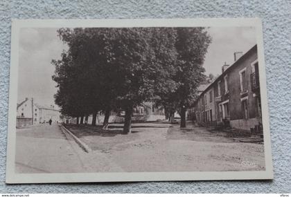 Saint Gervais d'Auvergne, place des moutons, Puy de Dôme 63