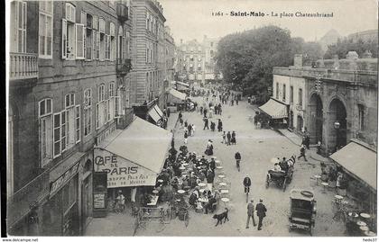 Saint-Malo - La Place Chateaubriand