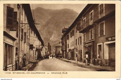 CPA SAINT-MICHEL-de-MAURIENNE Grande Rue (1191521)