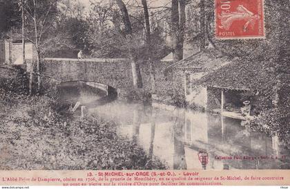 SAINT MICHEL SUR ORGE(LAVOIR)