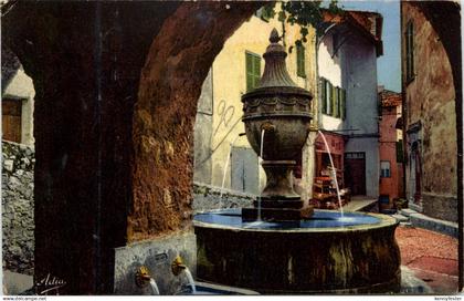 Saint-Paul, de Vence - la Fontaine