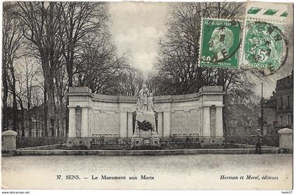 Sens - Le Monument aux Morts