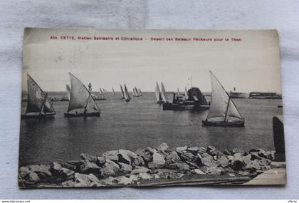 Sète, Cette, départ des bateaux pêcheurs pour le thon, Hérault 34