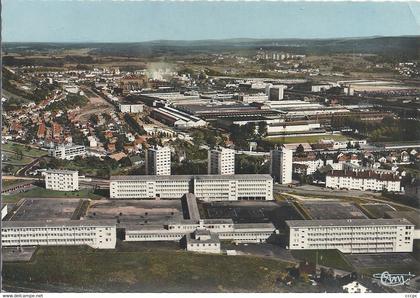 CPSM Sochaux - Montbéliard Le lycée Cuvier et les Usines Peugeot