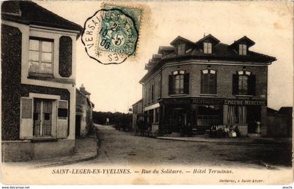 CPA St-LEGER-en-YVELINES - Rue du Solitare - Hotel Terminus (102935)