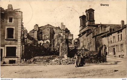 CPA Stenay - Rue - Strassenpartie - Ruines (1036845)