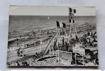 Cpm, Tharon plage, jeux sur la plage, Loire atlantique 44