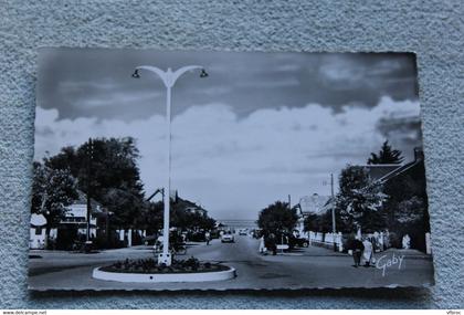 Cpsm 1963, Tharon plage, place de la Concorde vers l'océan, Loire atlantique 44