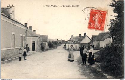 18 - THAUMIERS -- Le grand Chemin