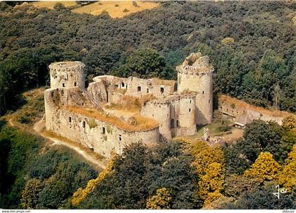 22 - Tonquédec - Les ruines du château - Vue aérienne - CPM - Voir Scans Recto-Verso