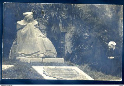 cpa carte photo du 22 Tréguier monument aux morts de tréguier 1914-1918 sculpteur Renaud photo Kolner Tréguier GX2