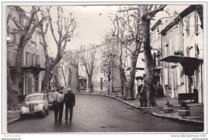 CPSM - TRETS (Bouches du Rhône) - Boulevard de la République