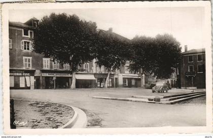 CPA TULLINS - Place du Marche (123833)