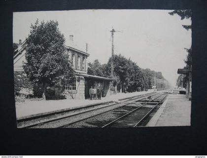 CPA   Gare La Gare de Vaumoise dans l'Oise