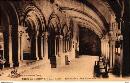 CPA Vezelay - Eglise de Vezelay - Arcades FRANCE (961024)